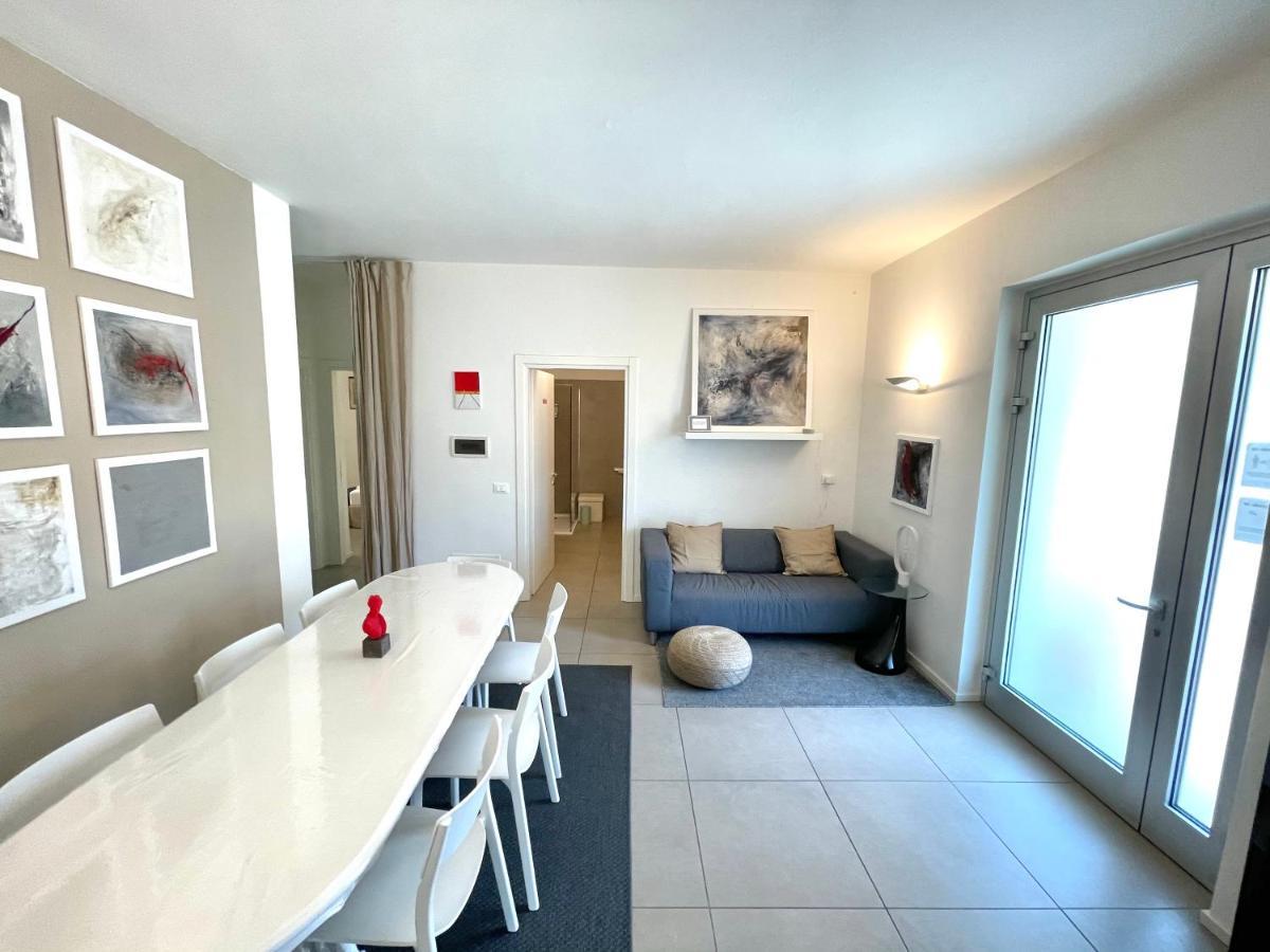 Carly'S Rooms Torbole Sul Garda Kültér fotó