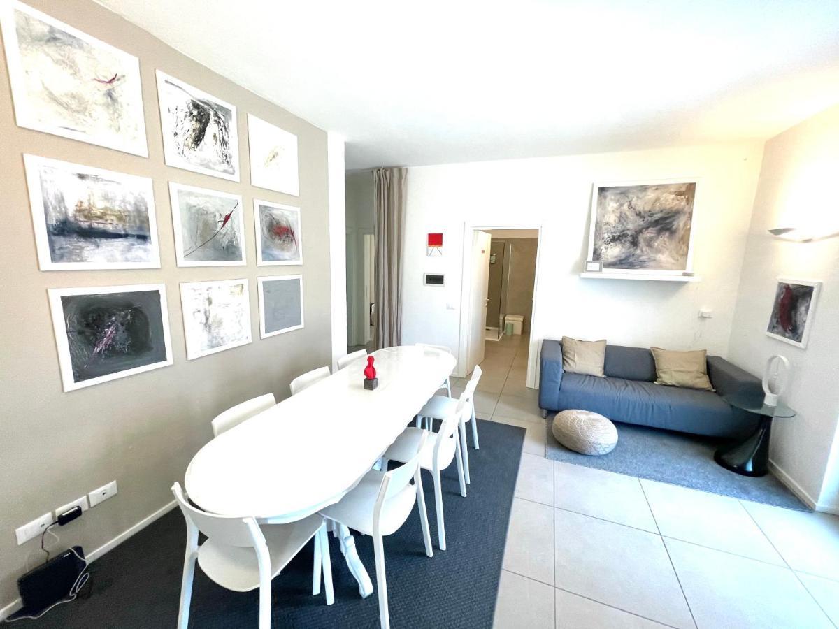 Carly'S Rooms Torbole Sul Garda Kültér fotó