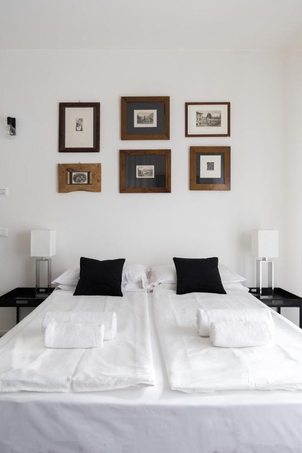 Carly'S Rooms Torbole Sul Garda Kültér fotó