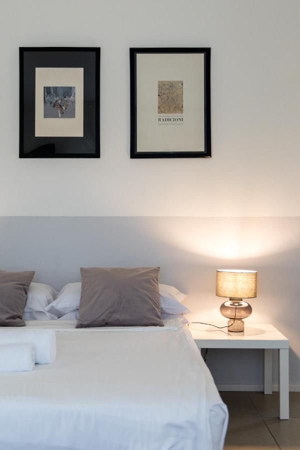 Carly'S Rooms Torbole Sul Garda Kültér fotó